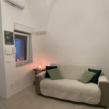 Apartment Retro *
